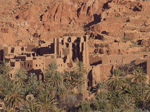 Circuit-Bouguafer-Désert-et-gorges-4-jours